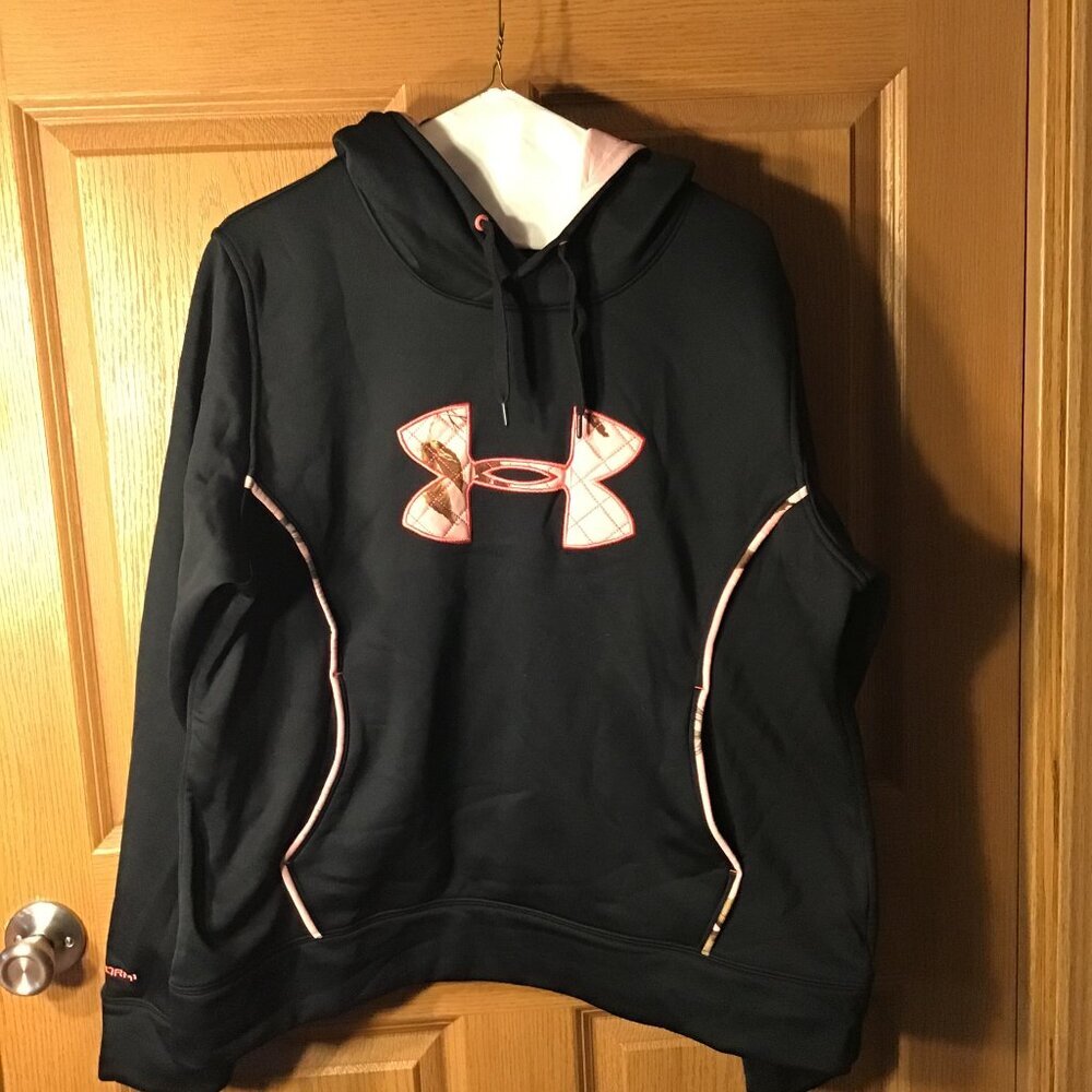Under Armour Hoodie